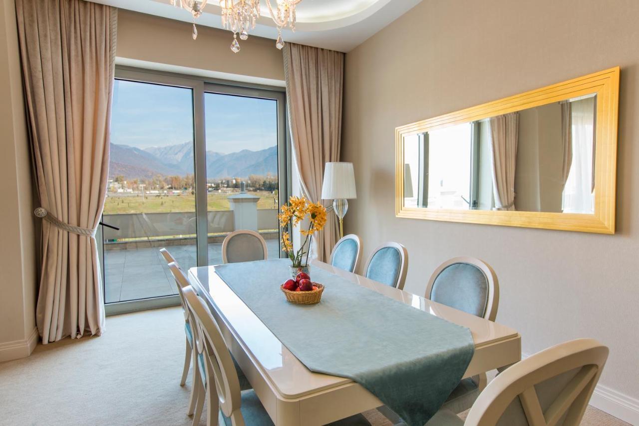 Gabala Garden Hotel Exterior foto A dining room