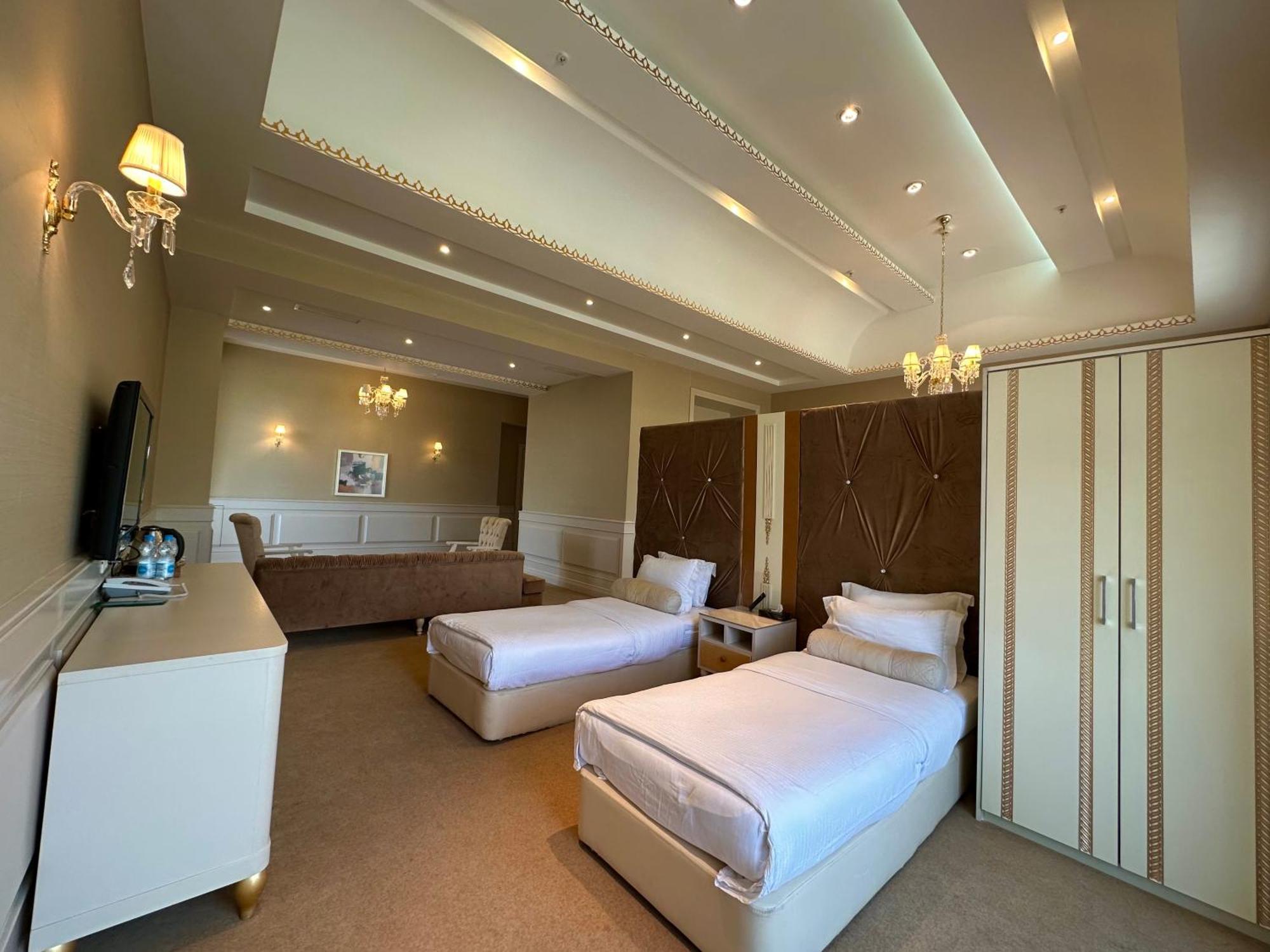 Gabala Garden Hotel Exterior foto A room at the hotel