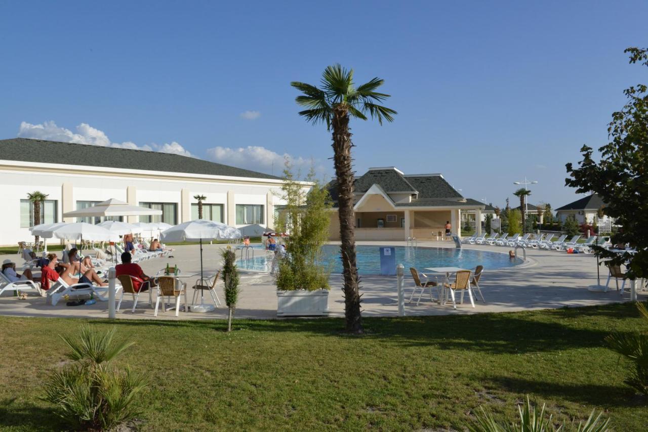 Gabala Garden Hotel Exterior foto Club Hotel Sera